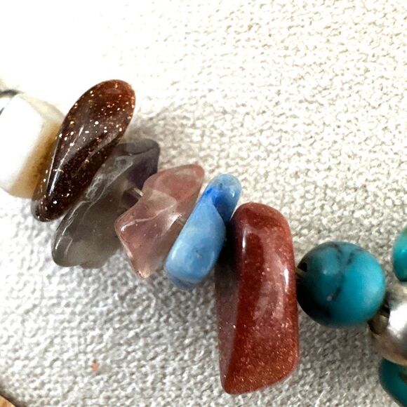 Turquoise Turtle & Mixed Gemstone Beaded Bracelet - Picture 5 of 11